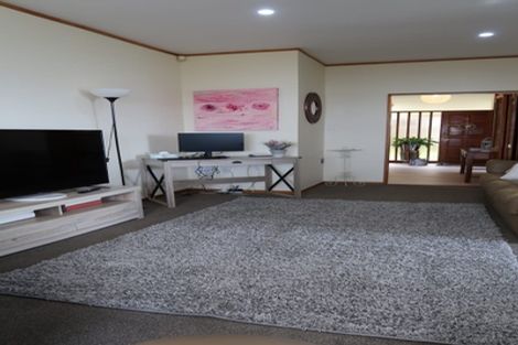 Photo of property in 102 Kanpur Road, Broadmeadows, Wellington, 6035