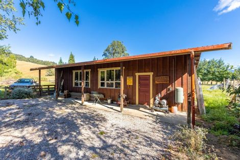 Photo of property in 866 Dovedale Road, Dovedale, Wakefield, 7096