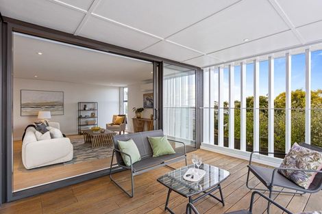 Photo of property in 174c Archers Road, Glenfield, Auckland, 0629