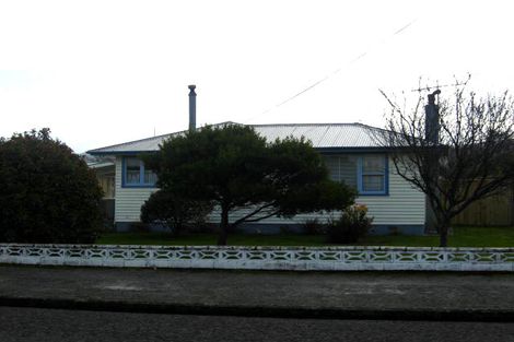 Photo of property in 48 Wyndham Street, Carterton, 5713