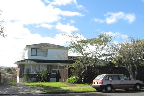 Photo of property in 19 Riverhills Avenue, Pakuranga Heights, Auckland, 2010