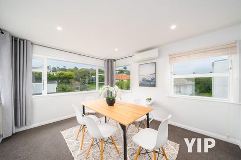 Photo of property in 2 Ironside Road, Johnsonville, Wellington, 6037