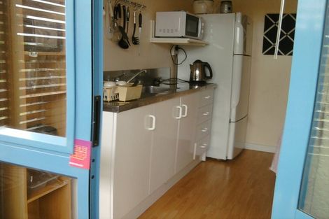 Photo of property in 16 Freyberg Street, Roslyn, Palmerston North, 4414