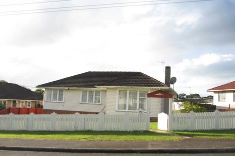 Photo of property in 22 Velvet Crescent, Otara, Auckland, 2023