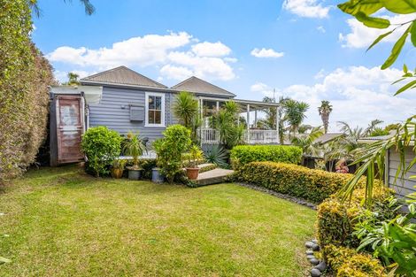 Photo of property in 1243 Whangaparaoa Road, Gulf Harbour, Whangaparaoa, 0930