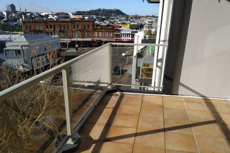 Photo of property in Highgate Towers, 5c/8 Howe Street, Freemans Bay, Auckland, 1011