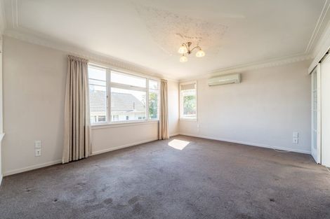 Photo of property in 25 Oxford Street, West End, Timaru, 7910