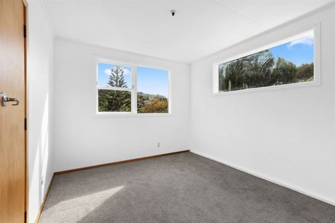 Photo of property in 70 Mana View Road, Paremata, Porirua, 5026