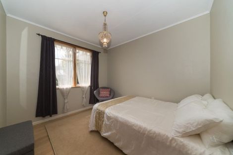 Photo of property in 1 Stoke Place, Awapuni, Palmerston North, 4412