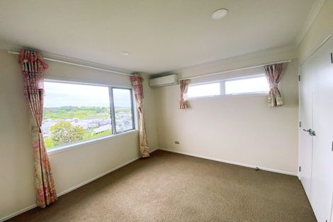 Photo of property in 16 Castleton Way, Flagstaff, Hamilton, 3210