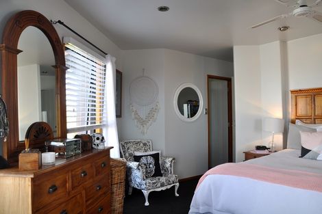 Photo of property in 35 Mayor View Terrace, Waihi Beach, 3611