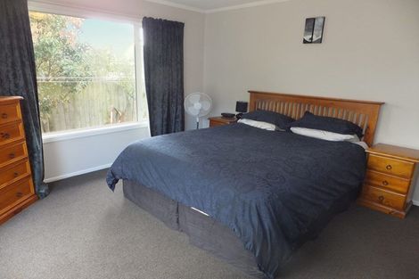 Photo of property in 1/5 Gainsborough Street, Hoon Hay, Christchurch, 8025
