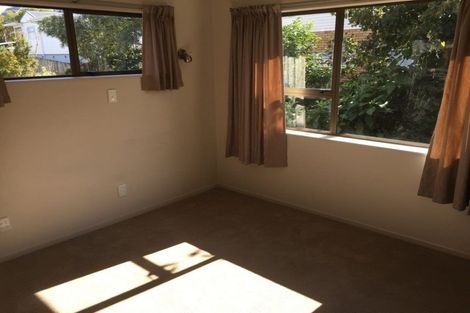 Photo of property in 29a Stanmore Bay Road, Stanmore Bay, Whangaparaoa, 0932