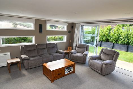 Photo of property in 25 Admiralty Place, Waikawa, Picton, 7220