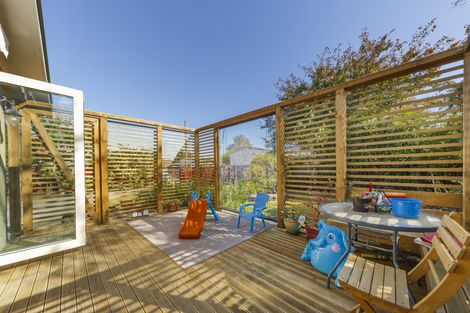 Photo of property in 24 Sutherland Crescent, Westbrook, Palmerston North, 4412