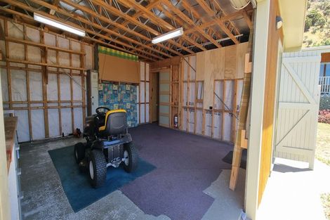 Photo of property in 402 Tora Farm Settlement Road, Tora, Martinborough, 5782