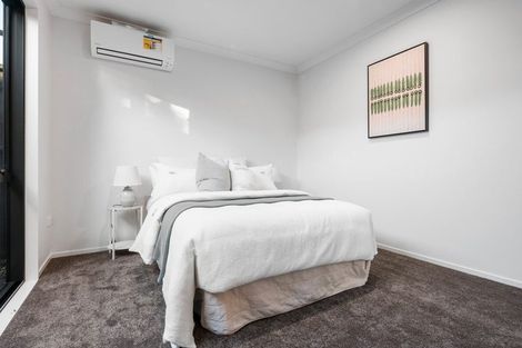 Photo of property in 12c Wylie Avenue, Sunnynook, Auckland, 0620