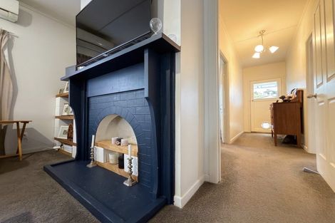 Photo of property in 33a Gloucester Road, Manurewa, Auckland, 2102