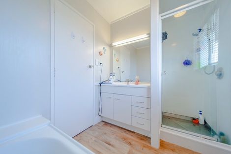 Photo of property in 8 Glamorgan Avenue, Tamatea, Napier, 4112