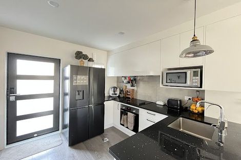 Photo of property in 16/8 Arney Road, Ranui, Auckland, 0612