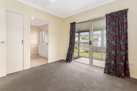 Photo of property in 58a Molesworth Street, Taita, Lower Hutt, 5011