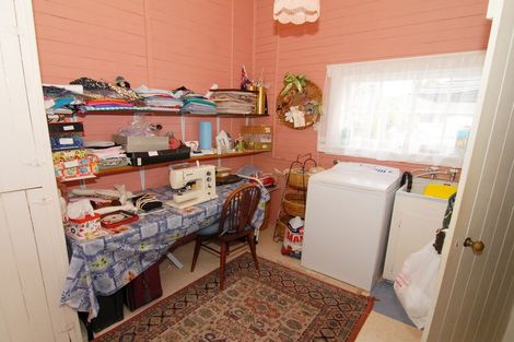 Photo of property in 31 Cambridge Terrace, Masterton, 5810