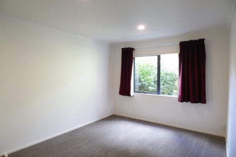 Photo of property in 56a Lagoon Way, West Harbour, Auckland, 0618