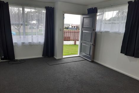 Photo of property in 162 Warren Crescent, Hillmorton, Christchurch, 8025
