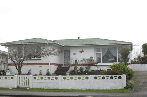Photo of property in 80 Mcquarrie Street, Kingswell, Invercargill, 9812
