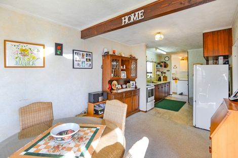 Photo of property in 218 Tudor Avenue, Mayfair, Hastings, 4122