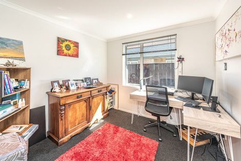 Photo of property in 55 Magnolia Crescent, Tawhero, Whanganui, 4501