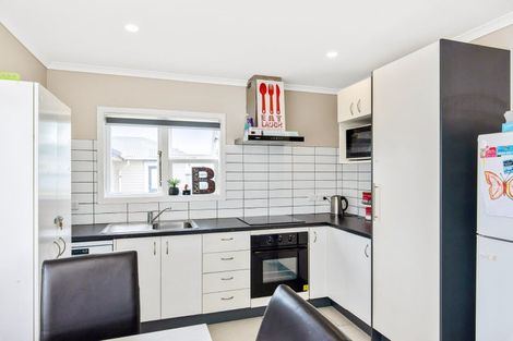 Photo of property in 4 Ferguson Street, Levin, 5510