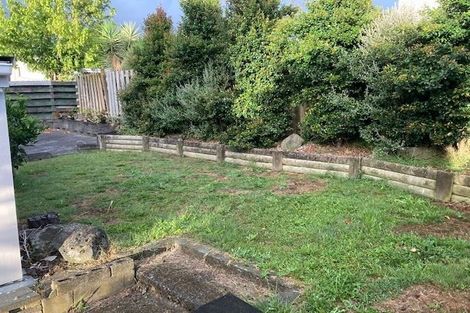 Photo of property in 2/43 Priestley Drive, Bucklands Beach, Auckland, 2014