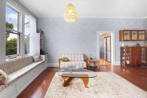 Photo of property in 124 Fox Street, Whataupoko, Gisborne, 4010