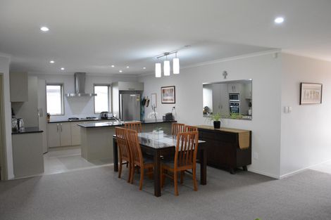 Photo of property in 16c Cyrus Street, Whalers Gate, New Plymouth, 4310