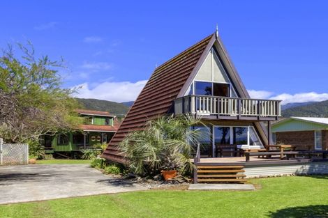 Photo of property in 1637 Port Charles Road, Port Charles, Coromandel, 3584