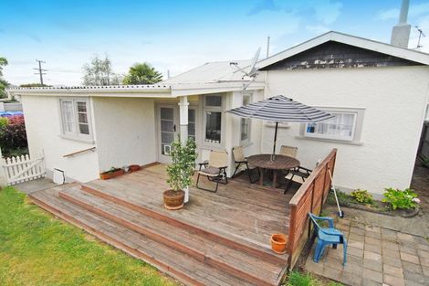 Photo of property in 31 Cambridge Terrace, Masterton, 5810