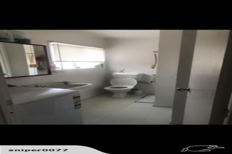 Photo of property in 522 Beach Road, Murrays Bay, Auckland, 0630