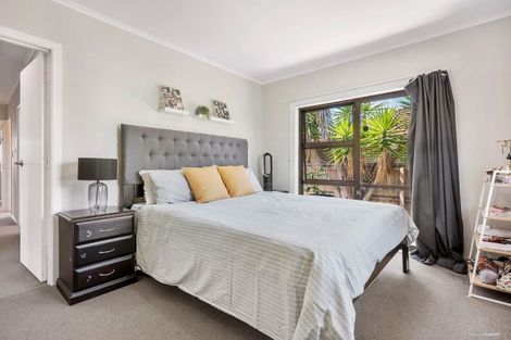 Photo of property in 18 Rollerson Street, Papakura, 2110