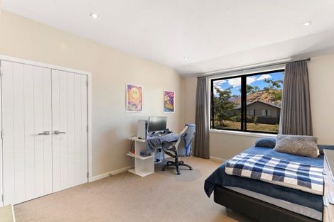 Photo of property in 38 Rere Road, Lake Hayes, Queenstown, 9304