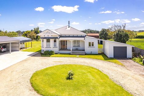 Photo of property in 23 Waitangi Road, Waverley, 4592
