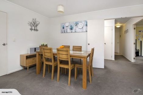 Photo of property in 3b Mirabell Place, Golflands, Auckland, 2013