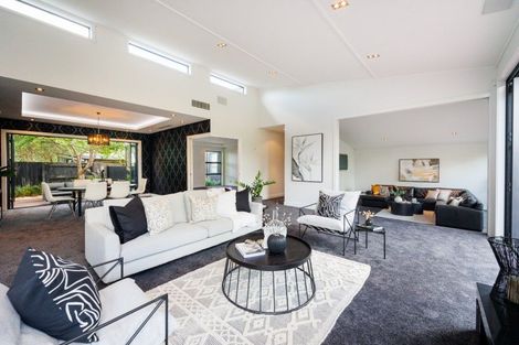 Photo of property in 27a Phoenix Avenue, Hokowhitu, Palmerston North, 4410