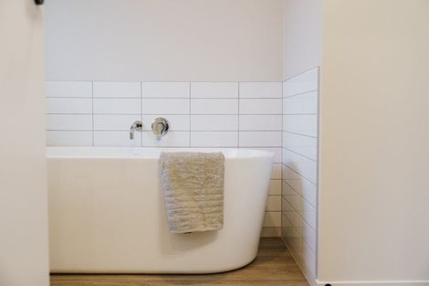 Photo of property in 13 Three Kings Court, Outram, 9019