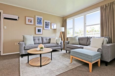 Photo of property in 2/65 Middle Road, Havelock North, 4130