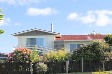 Photo of property in 1204 Papamoa Beach Road, Papamoa Beach, Papamoa, 3118
