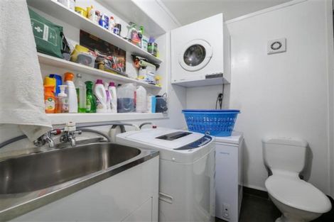 Photo of property in 45 Glen Road, Mornington, Dunedin, 9011