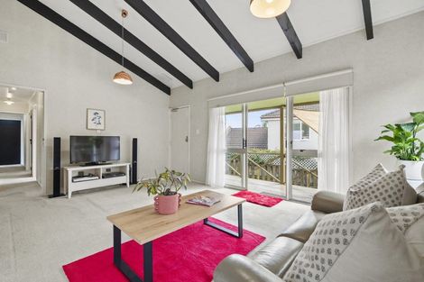 Photo of property in 7 Bardia Street, Belmont, Auckland, 0622