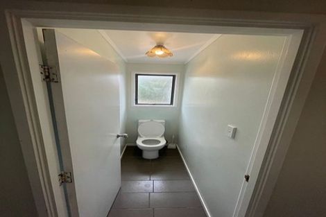 Photo of property in 9 Hamblyn Place, Ranui, Auckland, 0612