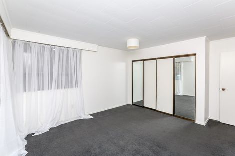 Photo of property in 31 Manu Crescent, Upper Vogeltown, New Plymouth, 4310